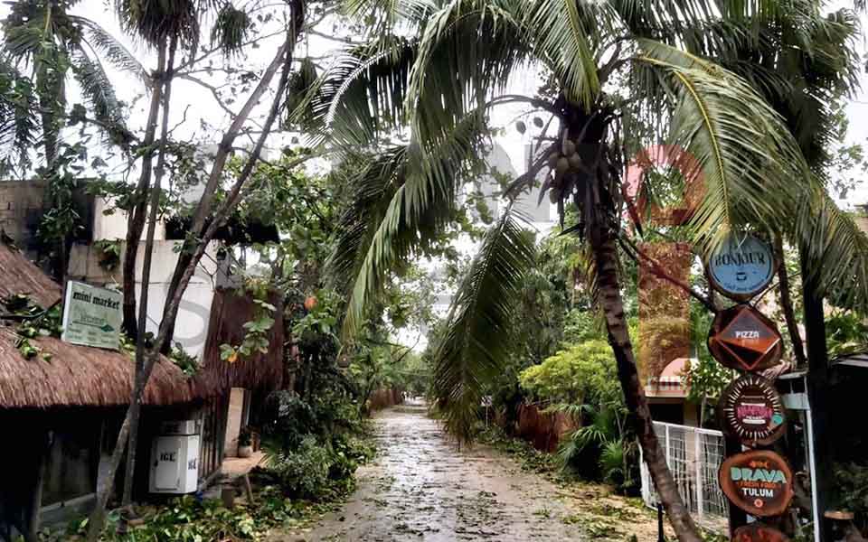 Sector hotelero de Tulum reporta daños menores en su infraestructura