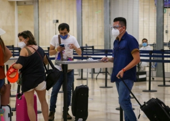 Disminuyen las operaciones en el aeropuerto de Cancún: 378 para este día