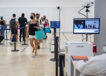 Aeropuerto de Cancún, con 423 operaciones para este día