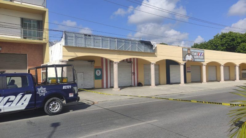 Balean establecimiento de plaza comercial en la colonia Ejido de Playa del Carmen