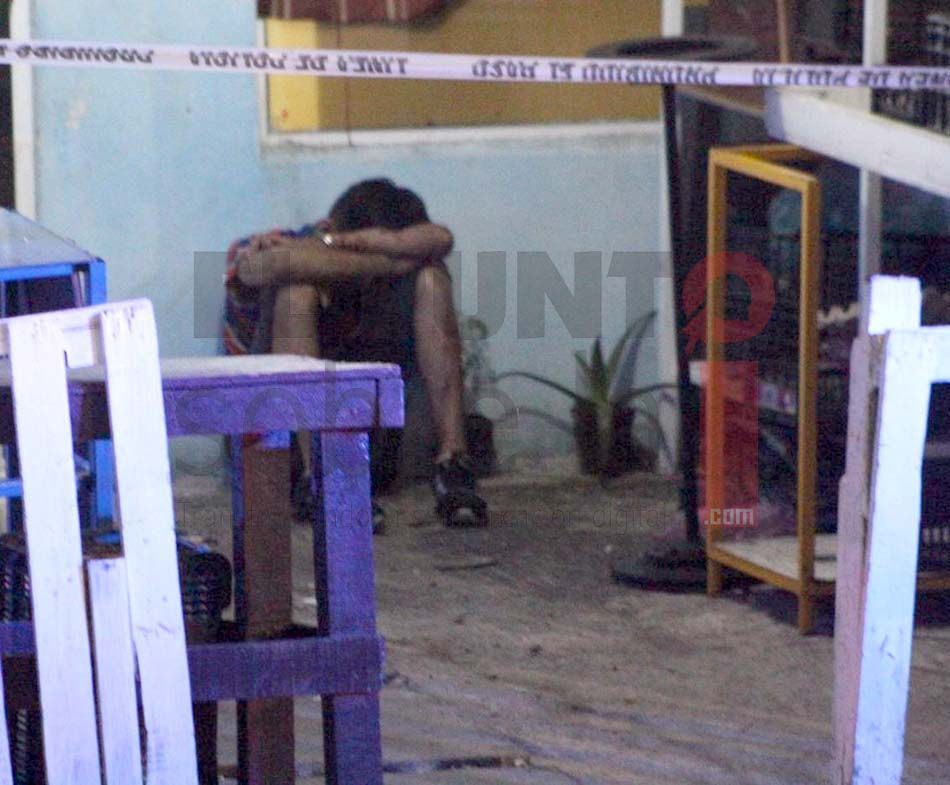 Vecinos de fraccionamiento de Cancún golpearon hasta matar a ladrón y dejar malherido a otro