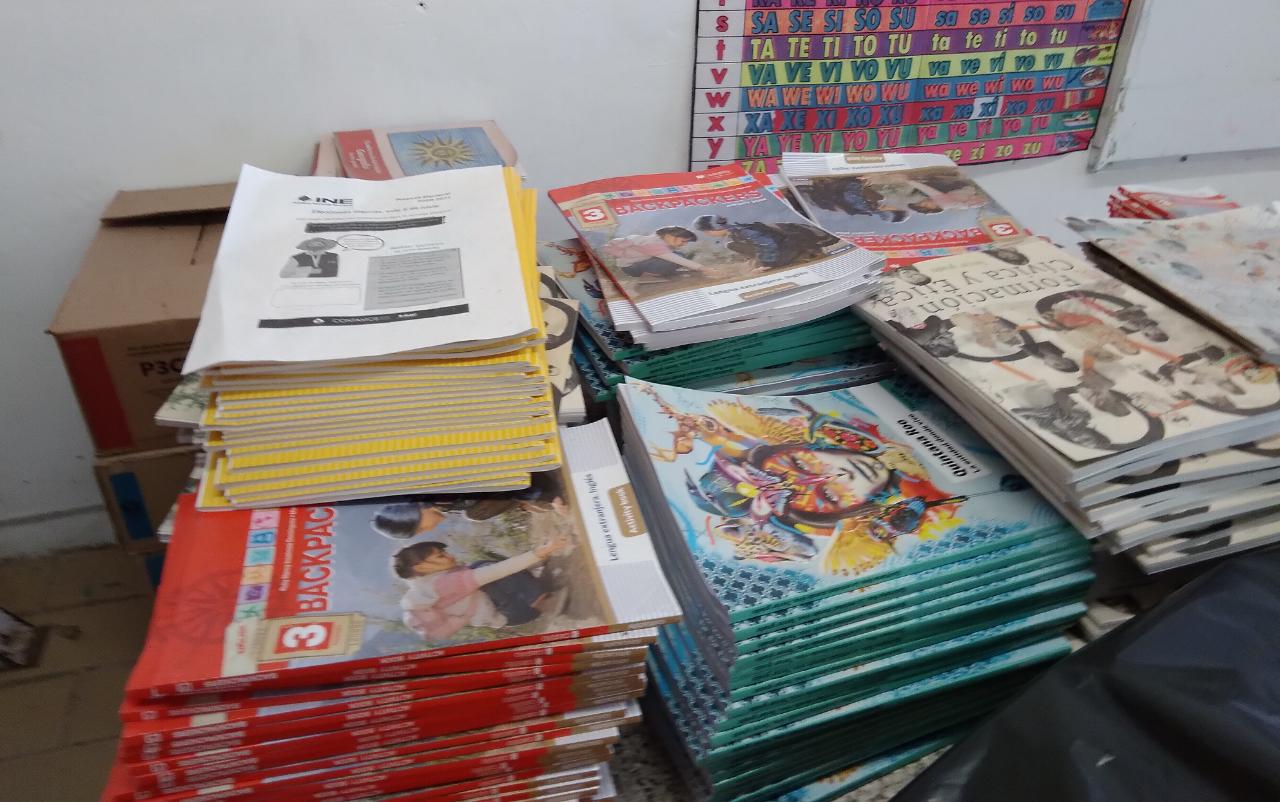 Secretaría de Educación armará 360 mil paquetes de libros de texto de Educación Básica para el próximo ciclo escolar