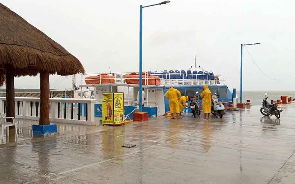 Ayuntamiento de Lázaro Cárdenas declara saldo blanco tras «Grace»; solo suspendieron cruces a Holbox
