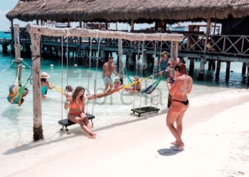 Miguel Torrruco prevé más de 14 mil mdd en derrama turística en el país y más de 28 millones de turistas internacionales al cierre de 2021