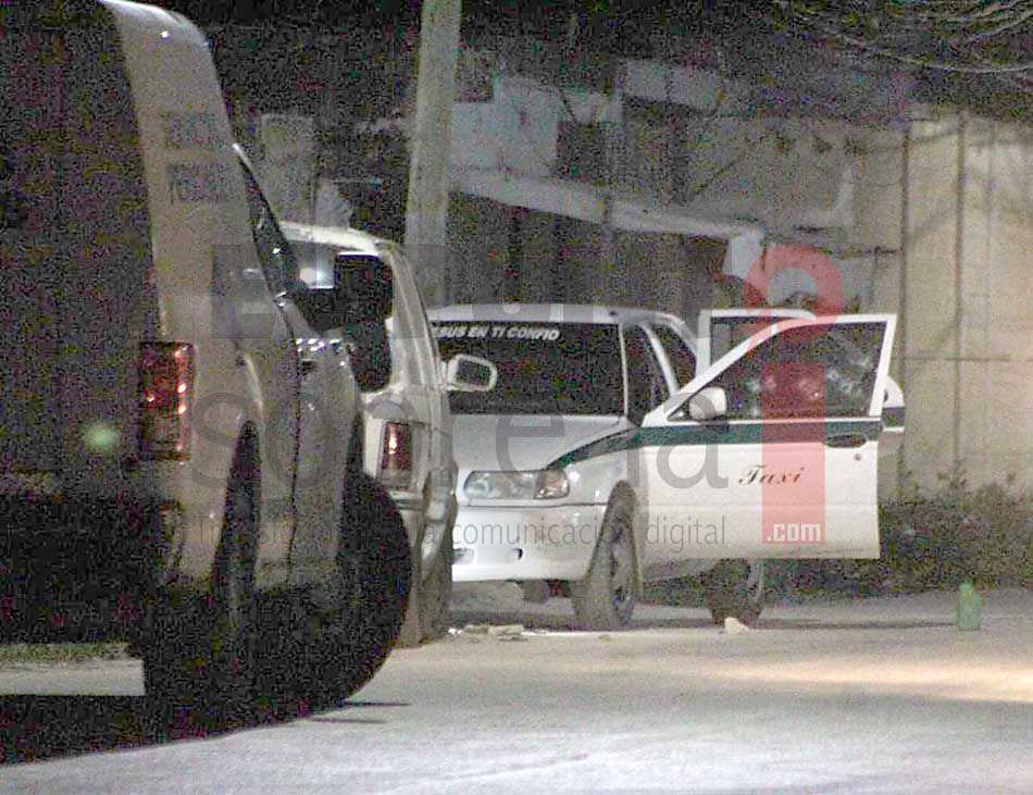 Asesinan a balazos a taxista en Cancún y lesionan a tres pasajeros, entre ellos un niño