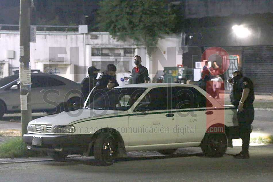 Asesinan a taxista de Cancún afuera de un bar