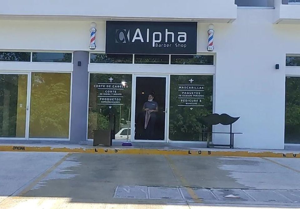 Disparan contra fachada de barbería en Playa del Carmen