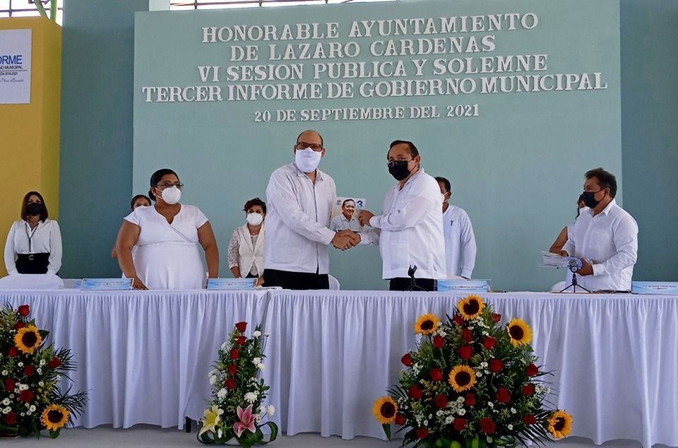 Edil cardenense se despide de ciudadanía; presume finanzas sanas y haber hecho mucho con poco