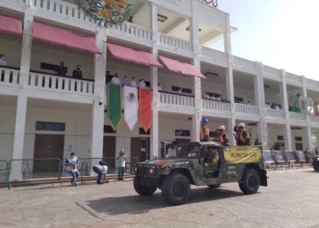 Desfile de la Independencia en Chetumal, rápido y sin novedad alguna; duró 10 minutos