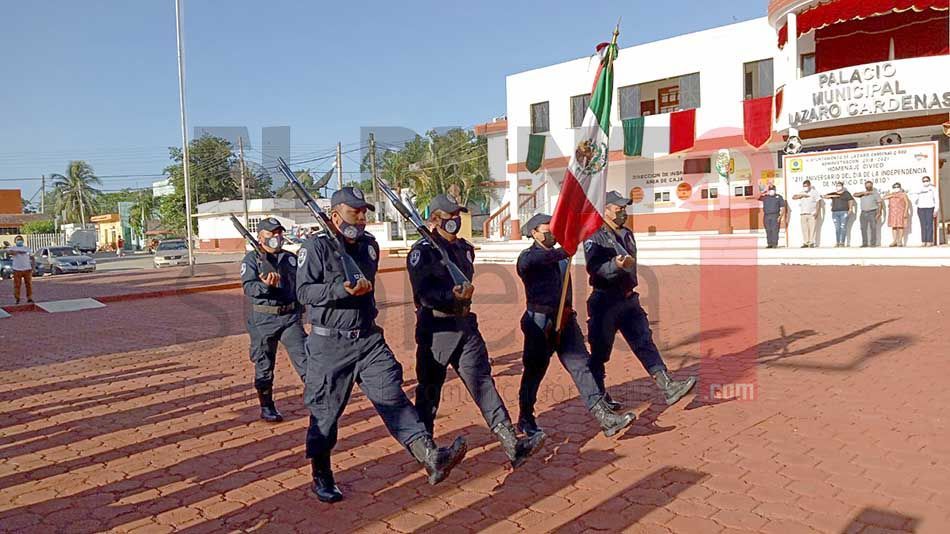 Discreto evento cívico en Lázaro Cárdenas por aniversario del inicio de lucha por la Independencia de México