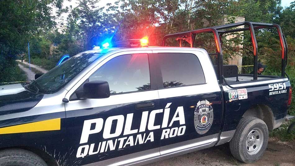 Encuentran cuerpo de una mujer embolsado en camino de terracería de Cancún