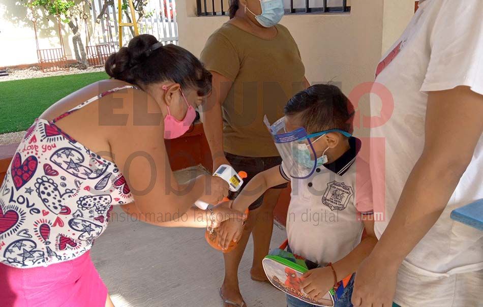 Escuelas cardenenses de Educación Básica se reactivan con regreso de alumnos a las aulas
