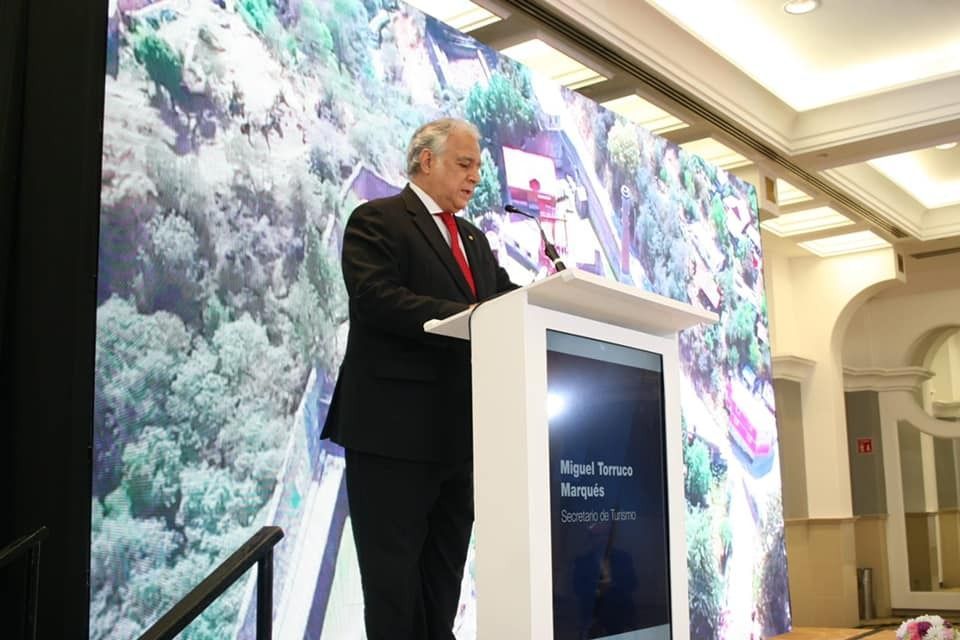 Encabeza Miguel Torruco Cruzada Nacional por Digitalización Turística en Pueblos Mágicos