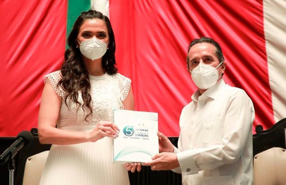 Congreso de Quintana Roo recibe V Informe de Gobierno de Carlos Joaquín