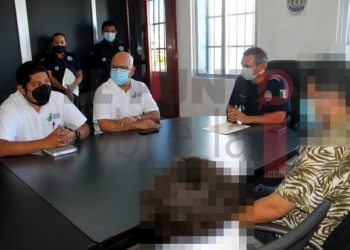 Director de la Policía de Cancún ofrece disculpas a una mujer y a sus hijos por incidente registrado en 2019