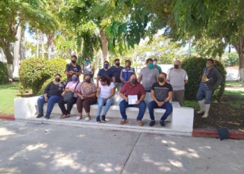Trabajadores municipales piden al Ayuntamiento de Othón P. Blanco les pague antes del cambio de administración