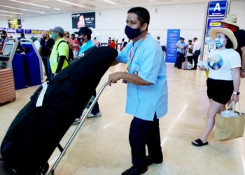 El aeropuerto de Cancún, con 396 operaciones este día