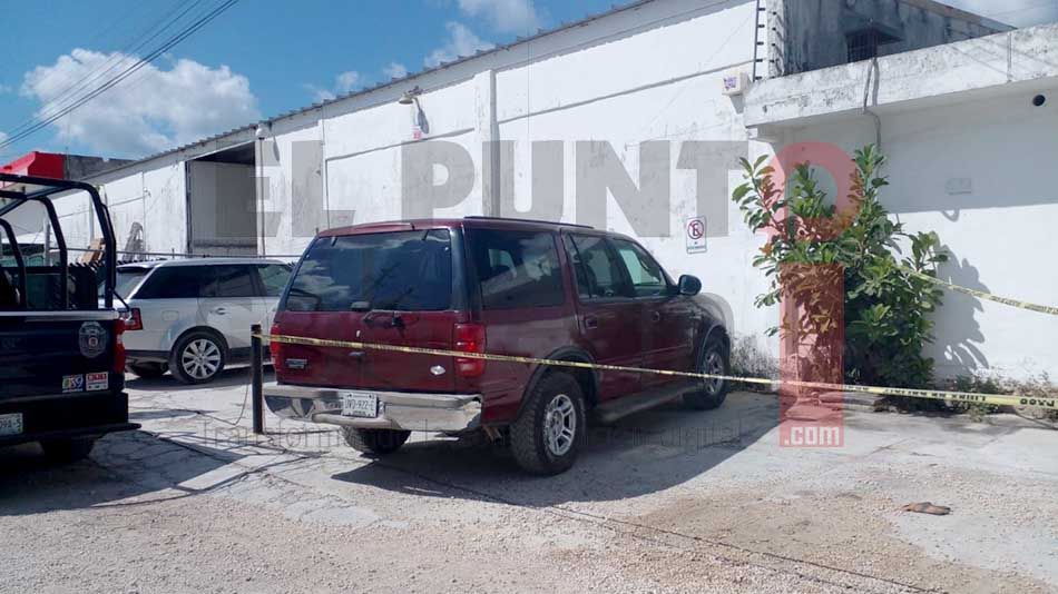 Encuentran una camioneta en la que habrían “levantado” a tres personas