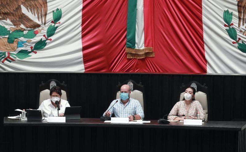 Comparece titular de SEFIPLAN ante integrantes de la Comisión de Hacienda
