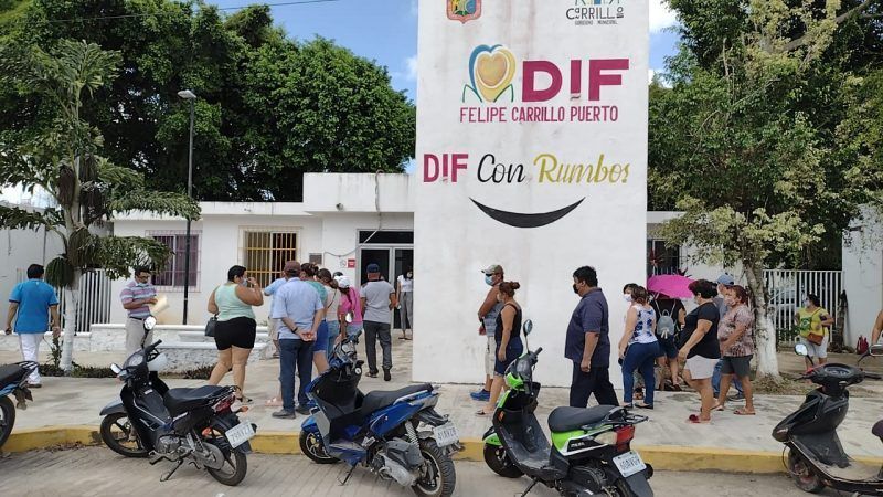 Ahora empleados municipales de confianza y hasta eventuales toman instalaciones del Ayuntamiento