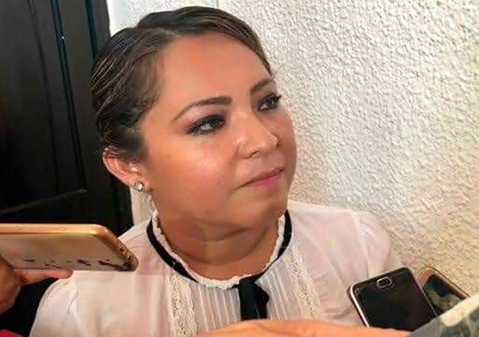 Legisladora quintanarroense del PRD pide a AMLO desarrollar programa de vacunación para menores