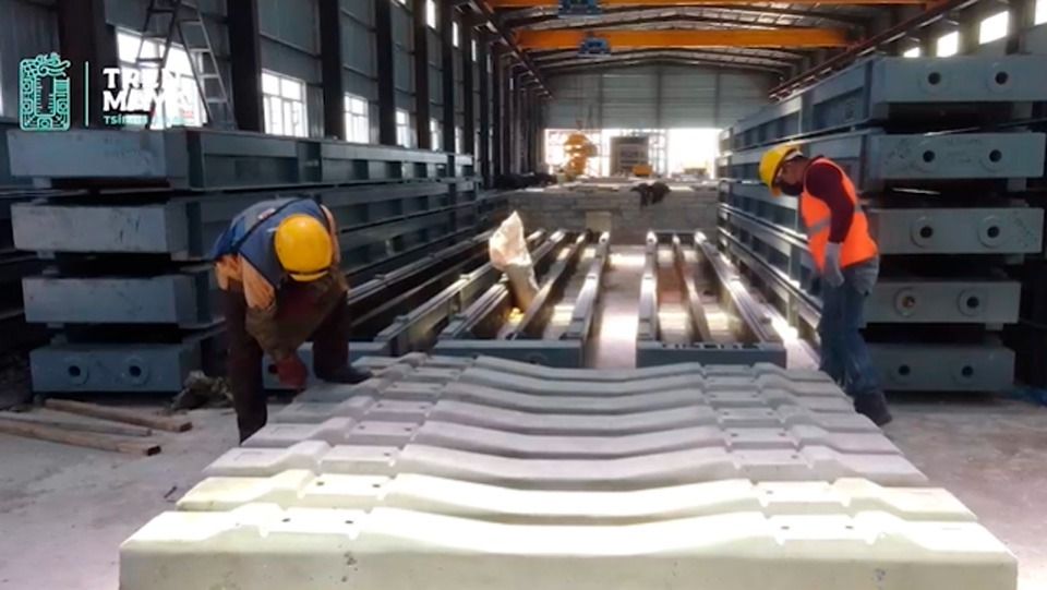Concluye la construcción de fábrica de durmientes del Tren Maya