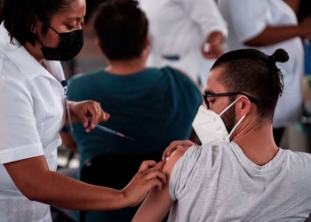 En Quintana Roo poco más de 600 mil personas tienen esquema completo de vacunación contra la COVID-19