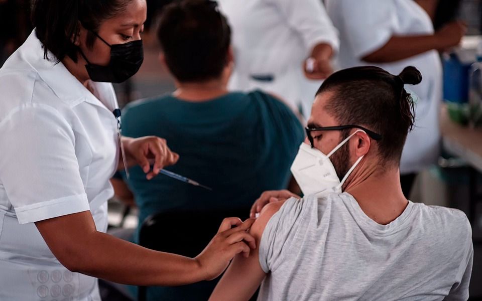 En Quintana Roo poco más de 600 mil personas tienen esquema completo de vacunación contra la COVID-19