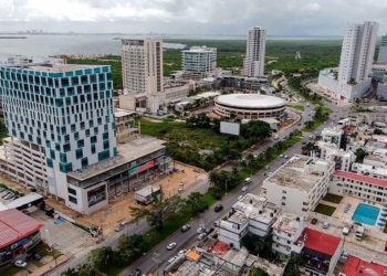 El Ayuntamiento promoverá la verticalidad en los desarrollos de Cancún