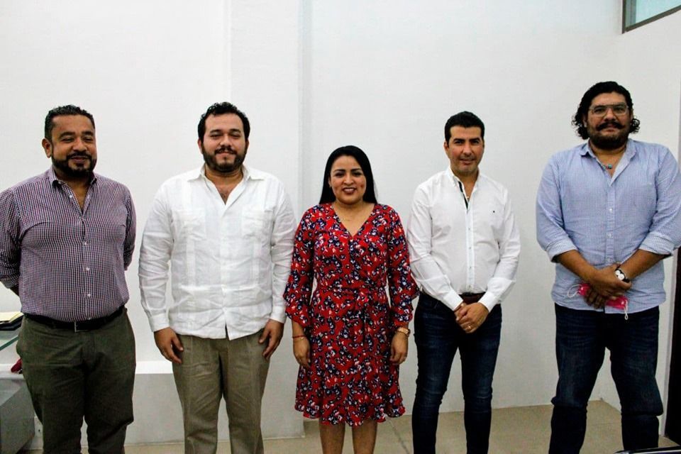Blanca Tziu Muñoz se reúne con líderes empresariales para establecer estrategias que ayuden a la reactivación económica de Puerto Morelos