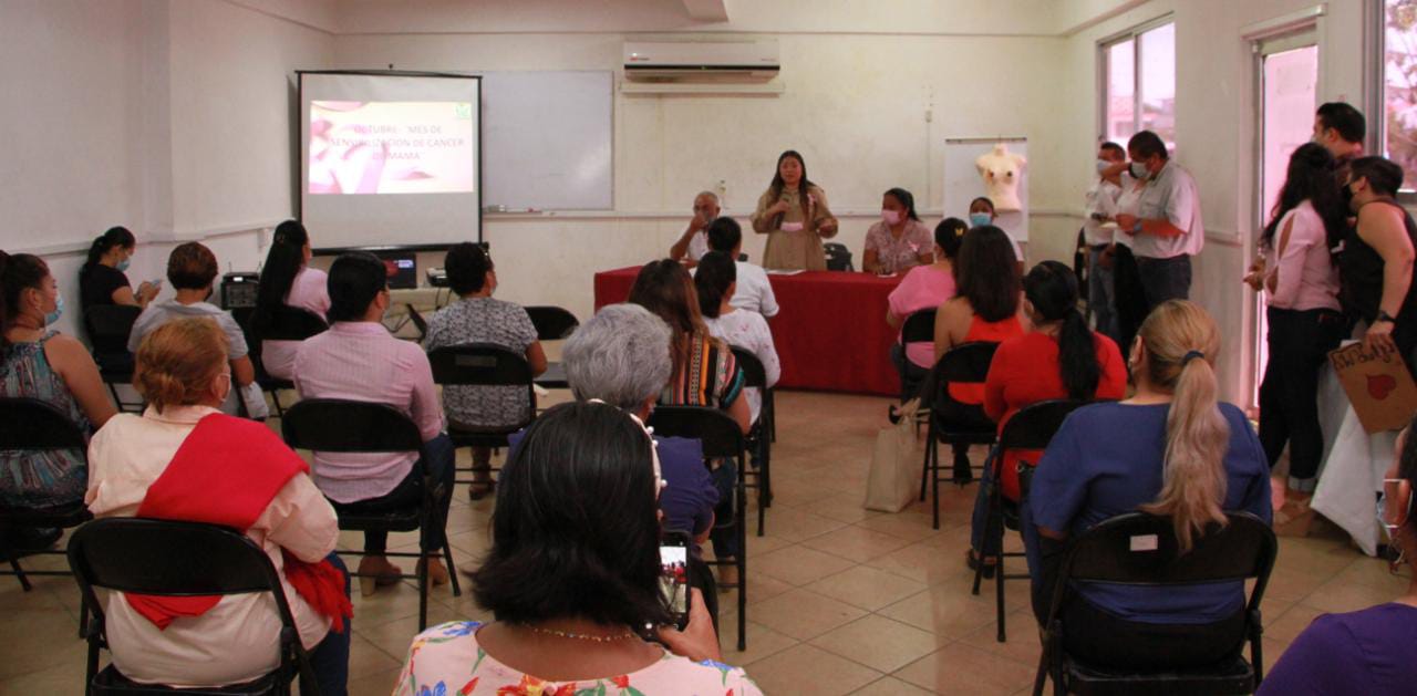 Saber actuar a tiempo es ganarle la batalla al cáncer de mama: Yensunni Martínez