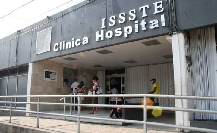 Enfermeros gastan hasta $10 mil pesos en insumos; afirman que el Issste Chetumal les pide reutilizarlos