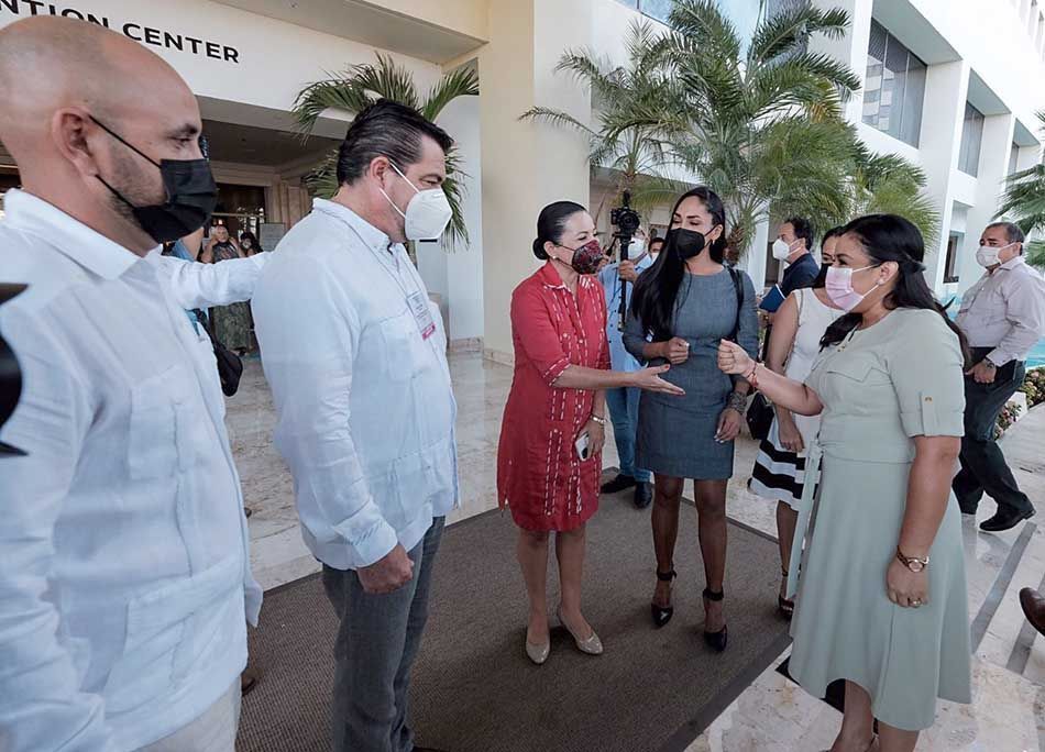 Exitosa participación de Puerto Morelos en el Cancun Travel Mart México Summit
