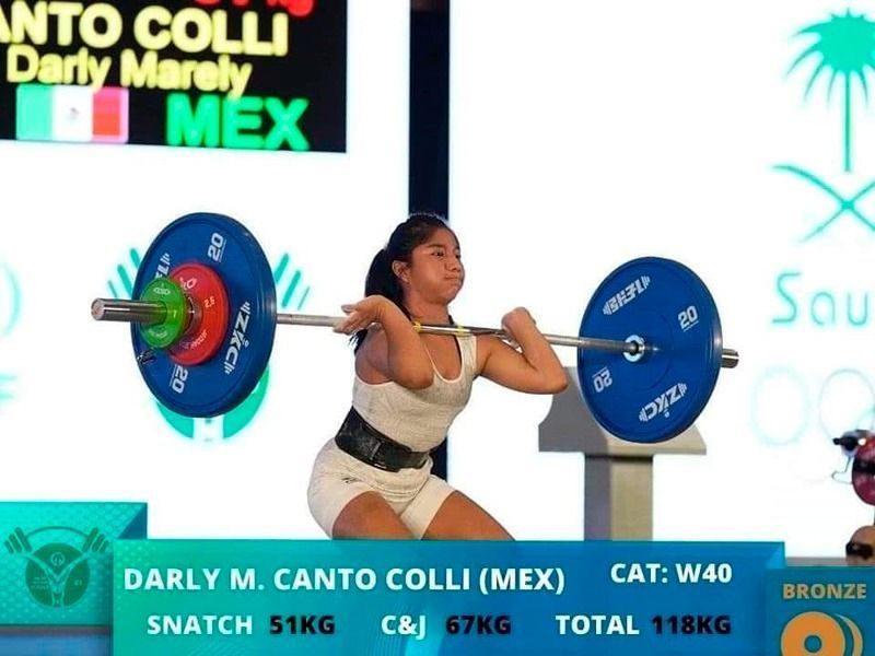 Ayuntamiento de José María Morelos reconocerá a morelense, subcampeona mundial de halterofilia