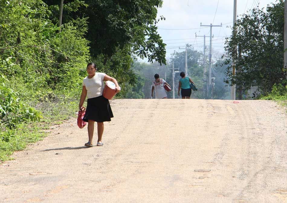 Mujeres de comunidades de la Zona Maya de José María Morelos desconocen fatalidad del cáncer de mama