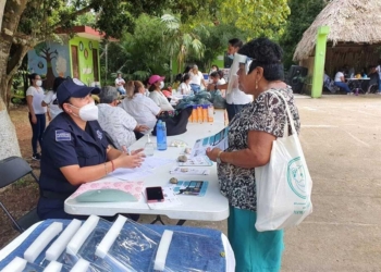 Gobierno de Puerto Morelos lleva brigada social a las comunidades de Delirios y Central Vallarta