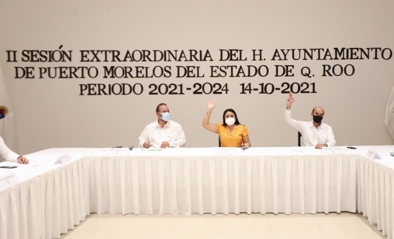 Aprueba Cabildo de Puerto Morelos nombramiento de nueva titular de la Contraloría