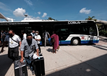 El aeropuerto de Cancún sigue con más de 400 operaciones diarias: hoy tendrá 441