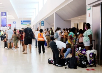 El aeropuerto de Cancún, con 385 operaciones para este día
