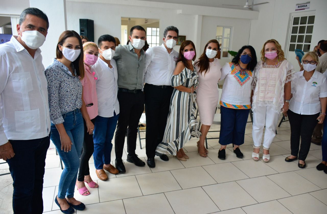 Destaca Pablo Bustamante acciones sociales en Cancún