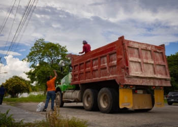 En puerta campaña de descacharrización en Chetumal: Yensunni Martínez