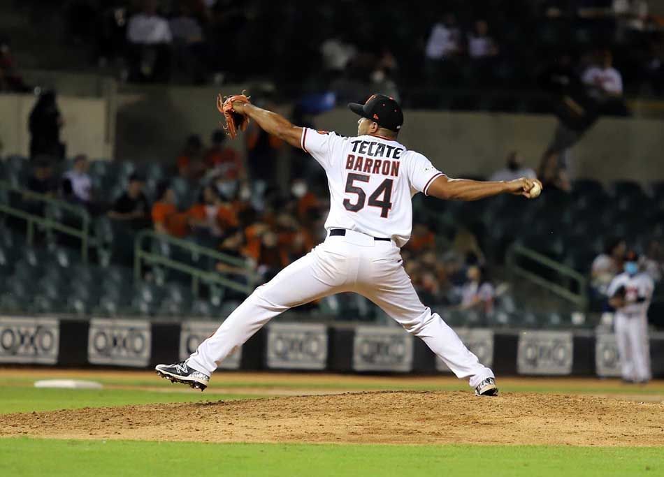 Varios bengalíes, con actividad en la jornada inaugural del béisbol invernal