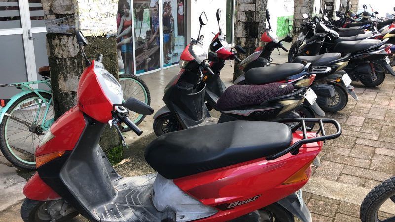 Invaden motocicletas la ciudad de Felipe Carrillo Puerto