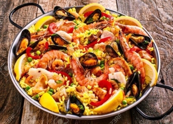 Si eres amante de la paella, no te pierdas esta exquisita receta de Mikel Alonso