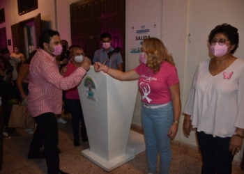 Redoblar esfuerzos en la lucha contra el cáncer de mama: David Hernández