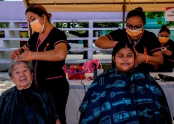 Acercarán a zonas irregulares de Cancún servicios médicos y apoyos
