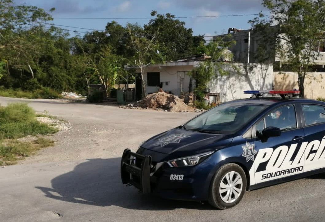 Asesinan de un disparo a la cabeza a sujeto en colonia de Playa del Carmen, verdugos iban en moto