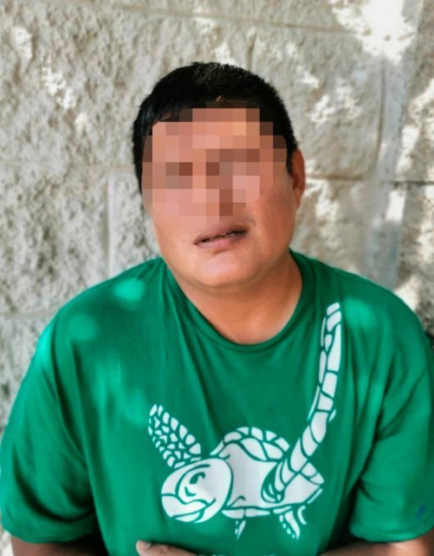 Detienen por agresivo a un hombre que resulta tener una orden de aprehensión por homicidio