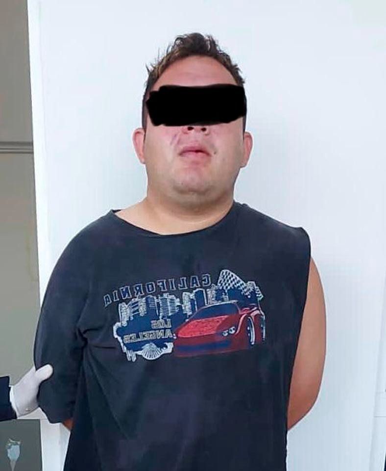 Dos mujeres y un hombre detenidos cuando trataron de robar en un establecimiento