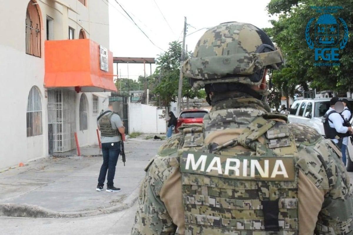 En busca de drogas, catean hotel en la ciudad de Cancún